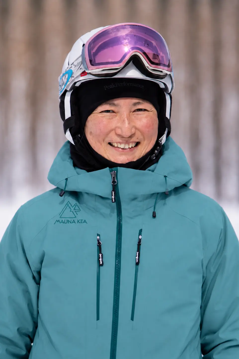 Hiroko, private ski instructor in Niseko with 5 winters experience